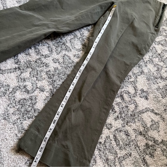 Everlane Kick Crop Work Pant High Rise Olive Army Green Side Zip - Picture 7 of 7